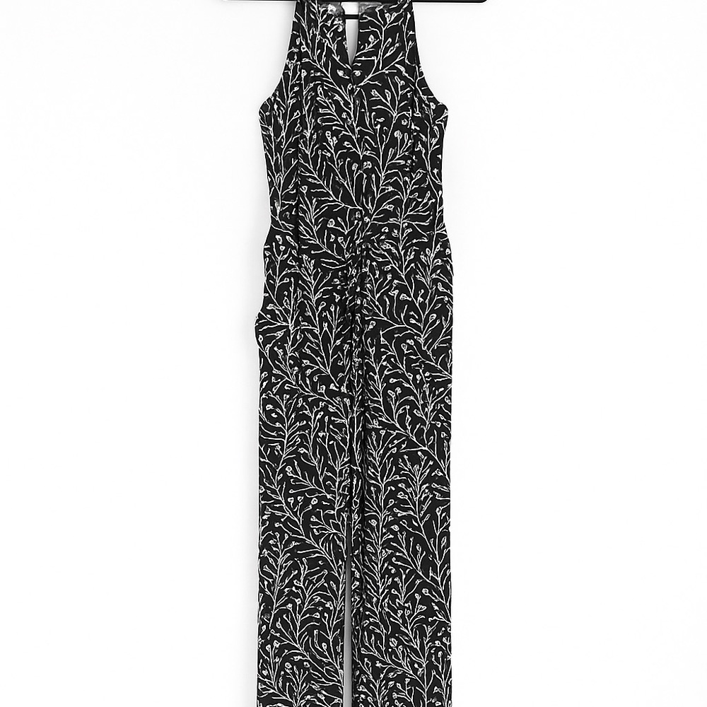 Chic Black and White Patterned Jumpsuit